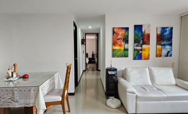 Apartamento de 3 alcobas en venta. Sabaneta, Asdesillas