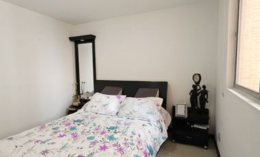 Apartamento de 3 alcobas en venta. Sabaneta, Asdesillas