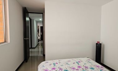 Apartamento de 3 alcobas en venta. Sabaneta, Asdesillas