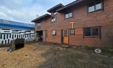 Amplia Casa en Los Lagos