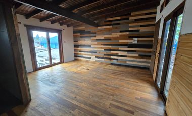 Amplia Casa en Los Lagos