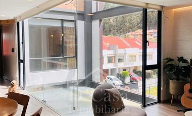 (D-1075) Vendo Departamento en Cuenca, Primero de Mayo 3 dormitorios 1 garaje