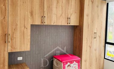 (D-1075) Vendo Departamento en Cuenca, Primero de Mayo 3 dormitorios 1 garaje