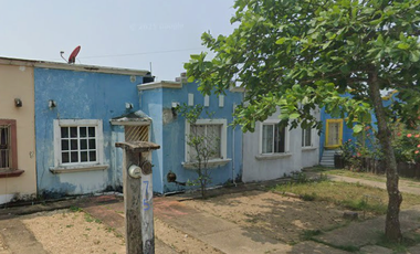 CASA DE RECUPERACIÓN BANCARIA EN CALL RIO CALZADAS, COL. SANTA FE, FRACC. CDAD. OLMECA, VERACRUZ. ¡NO SE ACEPTAN CRÉDITOS!
