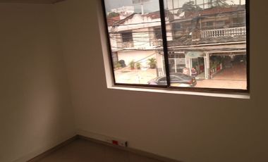 ARRIENDO CASA COMERCIAL BARRIO SAN VICENTE