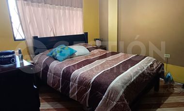 Casa en via principal, Monserrat, Conocoto, Valle de Los Chillos