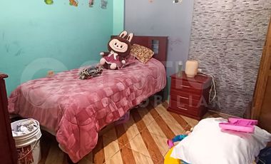 Casa en via principal, Monserrat, Conocoto, Valle de Los Chillos