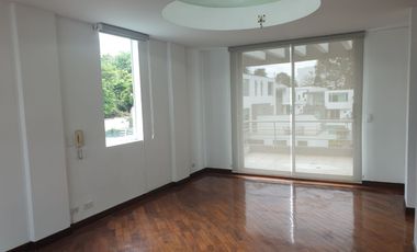 Casa en Renta en Cumbayá, cerca a USFQ