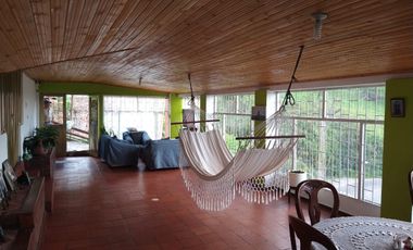 SE ARRIENDA HERMOSA CASA SÚPER AMPLIA ZIPAQUIRA - PACHO