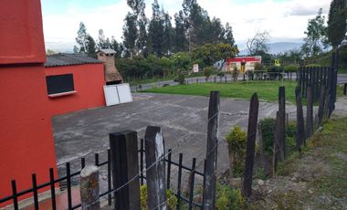 SE ARRIENDA HERMOSA CASA SÚPER AMPLIA ZIPAQUIRA - PACHO