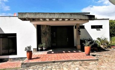 SE ARRIENDA HERMOSA CASA COLINAS DE APOSENTOS COGUA