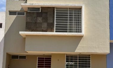 Casa en Venta en Terralta 3 recámaras Libre de Gravamen