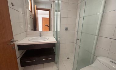 HERMOSO DEPARTAMENTO DE ARRIENDO EN CUMBAYÁ!!