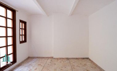 ¡Casa con Roof Top y excelente ubicación!