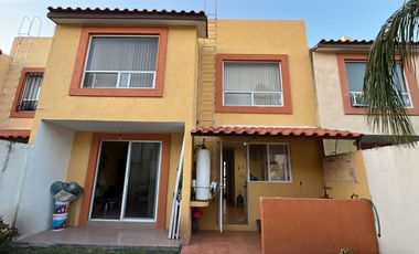 Casa en Renta en Juriquilla – Privada El Paraíso | 3 Recámaras + Sala TV | Excelente Ubicación