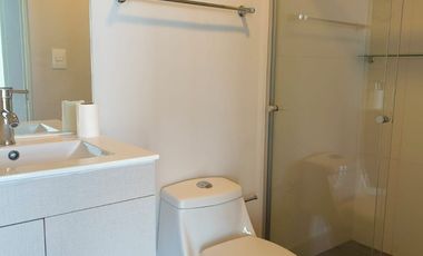 Departamento seminuevo 2 recamaras, 2 estacionamientos, 6o piso, elevador, seguridad, amenidades.