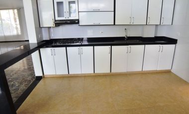 CASA EN VENTA CONJUNTO CERRADO