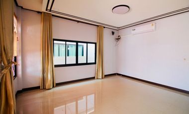 Single-Storey Detached House for Sale, 50 sq.w., 3 Bedrooms,Near Map Ta Phut Industrial Estate, Huay Pong, Rayong