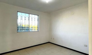 Casa en venta – Residencial Triana, Sector Bosques, Privada Chipinque, Apodaca N.L.