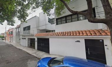 Casa en Venta, Sur 107. Colonia Héroes de Churubusco, Iztapalapa, Ciudad de México.