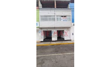 Se Alquila Local Comercial De 25 M² En Primer Piso - Cuadra 7 Manuel Ruiz S/. 2,000.00