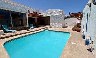 Venta Exclusiva Casa 5 dormitorios con Piscina y Gran Terraza en Valle del Mar, Antofagasta