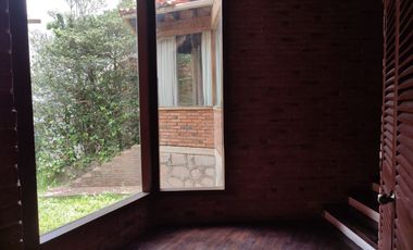 Casa en Fracc La Estadia, Estilo MExicano , 3 rec.