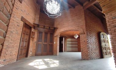 Casa en Fracc La Estadia, Estilo MExicano , 3 rec.