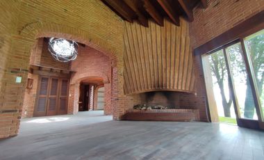 Casa en Fracc La Estadia, Estilo MExicano , 3 rec.