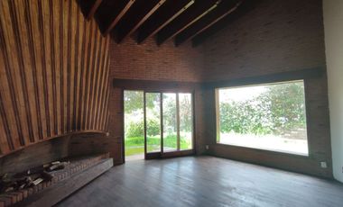 Casa en Fracc La Estadia, Estilo MExicano , 3 rec.