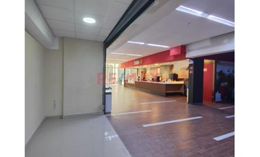 Alquiler De Local Comercial En El Jirón De La Unión - Centro De Lima