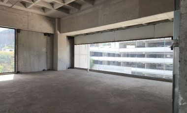 VENTA de Local Comercial sobre Avenida Galindas - Av. Paseo Monte Miranda No. 5, int. 206, Querétaro, Querétaro, C. P. 76010. Edificio Nouvalia Piamon