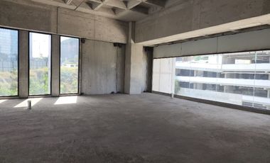 VENTA de Local Comercial sobre Avenida Galindas - Av. Paseo Monte Miranda No. 5, int. 206, Querétaro, Querétaro, C. P. 76010. Edificio Nouvalia Piamon