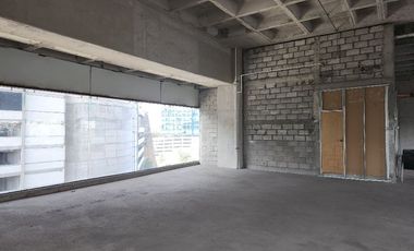 VENTA de Local Comercial sobre Avenida Galindas - Av. Paseo Monte Miranda No. 5, int. 206, Querétaro, Querétaro, C. P. 76010. Edificio Nouvalia Piamon