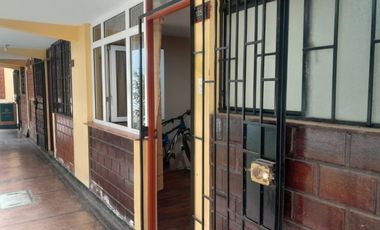 Alquiler De Lindo Departamento En Primer Piso, Los Rosales Surco