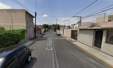 BONITA CASA EN VENTA EN EXCELENTES CONDICIONES. TLALNEPANTLA, MEX. REMATE BANCARIO