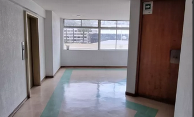Se vende departamento ubicado a pasos de Plaza Victoria y estacion Merval