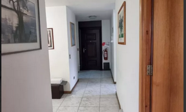 Se vende departamento ubicado a pasos de Plaza Victoria y estacion Merval