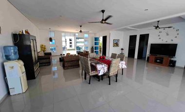 Hermosa casa campestre con piscina privada, en condominio