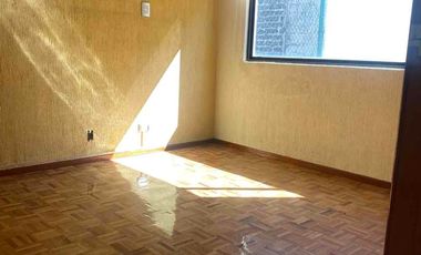 CASA EN VENTA, Col. Hank González