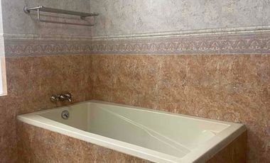 CASA EN VENTA, Col. Hank González