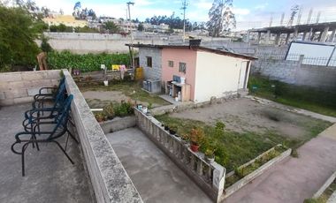Propiedad Esquinera de 632 m2, en Calderón, Sector Colegio Municipal del Milenio