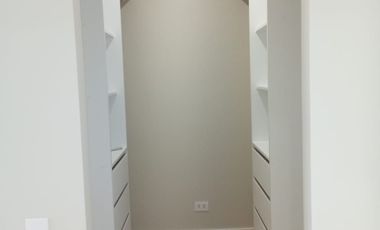 SURCO, (Dpto 2Dorm de estreno con vista externa) en el edificio Caminos Living