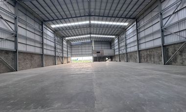 Bodega Alquilo En Conjunto Cerrado 1.556 M2 / Alquiler $38.900.000 / Arroyohondo Yumbo