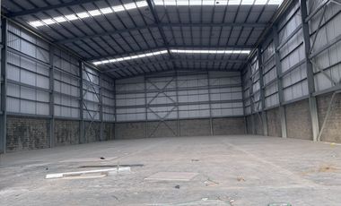 Bodega Alquilo En Conjunto Cerrado 1.556 M2 / Alquiler $38.900.000 / Arroyohondo Yumbo