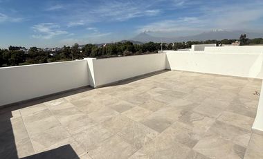 HERMOSA CASA EN ALTANA RESIDENCIAL, MUY CERCA DE PLAZA SAN DIEGO