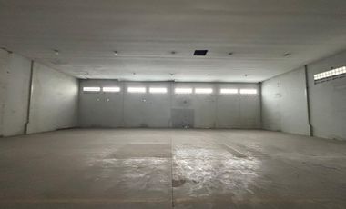 gudang luas di komplek pergudangan Karawaci Tangerang lokasi strategis