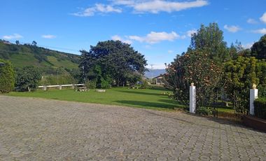 Venta de propiedad o renta, Valle de los Chillos, Sector San Fernando, Ecuador