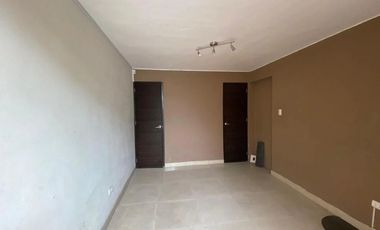 VENTA AMPLIA CASA REMODELADA 4 DORM- GARAGE 4 AUTOS URB LA CAPULLANA - SURCO