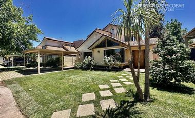 LOS ANDES - ARRIENDO CASA 4D 3B PISCINA - COND. CAMINO DEL INCA